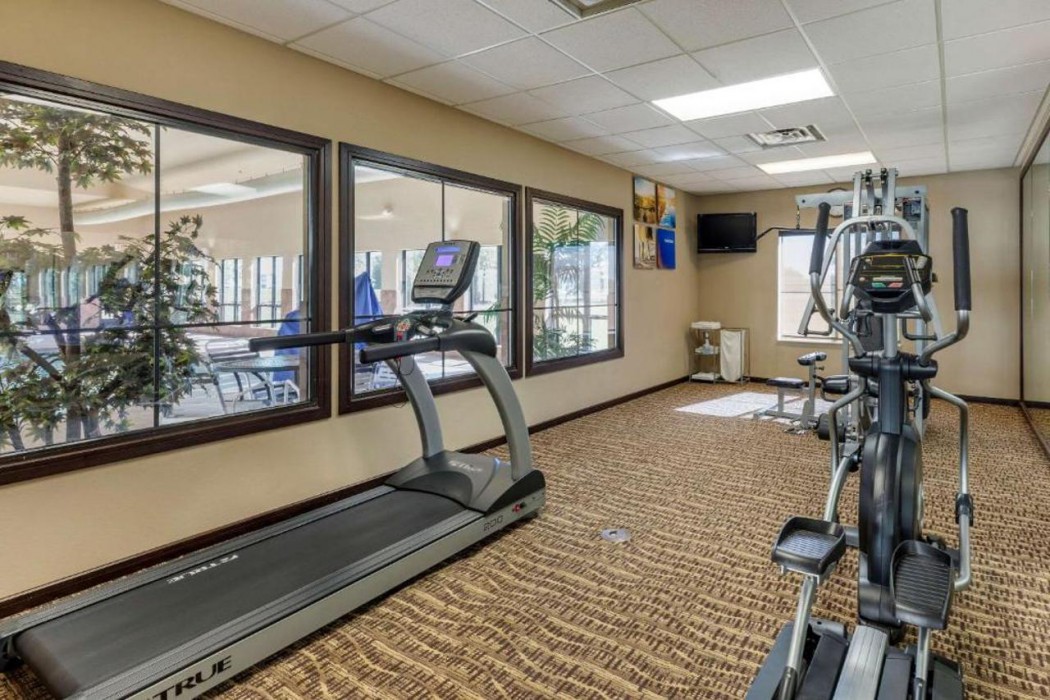 Comfort Inn & Suites Russellville I-40 9/21