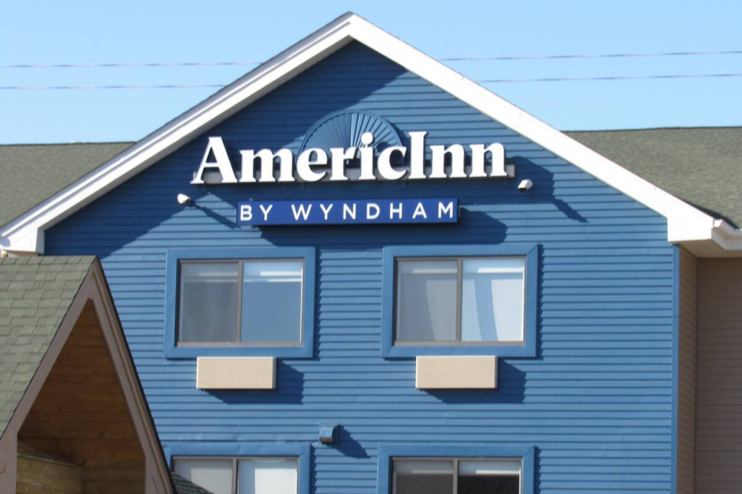AmericInn by Wyndham Lincoln South 1/17