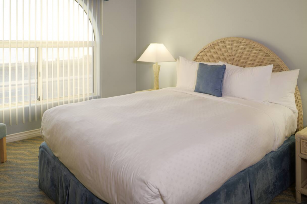Hilton Vacation Club Riviera Beach & Shores, CA 6/28