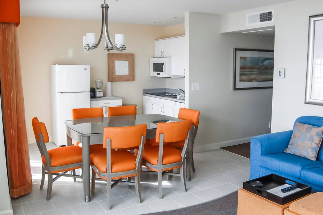 Hilton Vacation Club Riviera Beach & Shores, CA 9/28