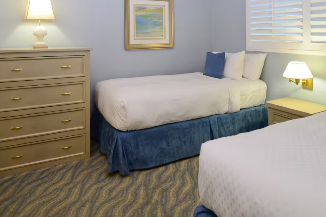 Hilton Vacation Club Riviera Beach & Shores, CA 8/28