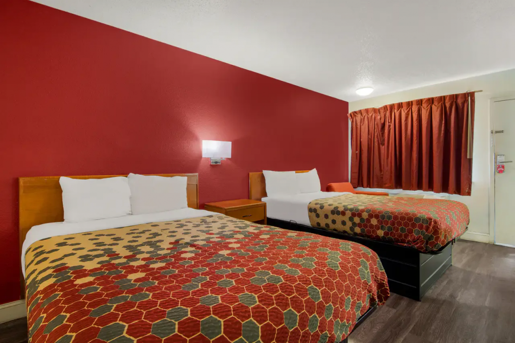 Econo Lodge Goldsboro Hwy 70 11/22