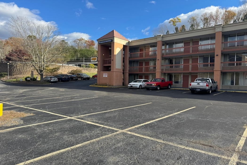 OYO Hotel Harriman near I-40 in HARRIMAN - TN