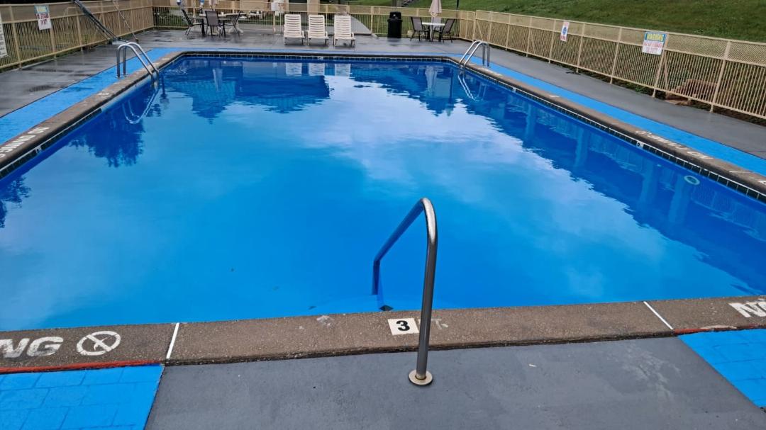 OYO Hotel Harriman near I-40 25/48