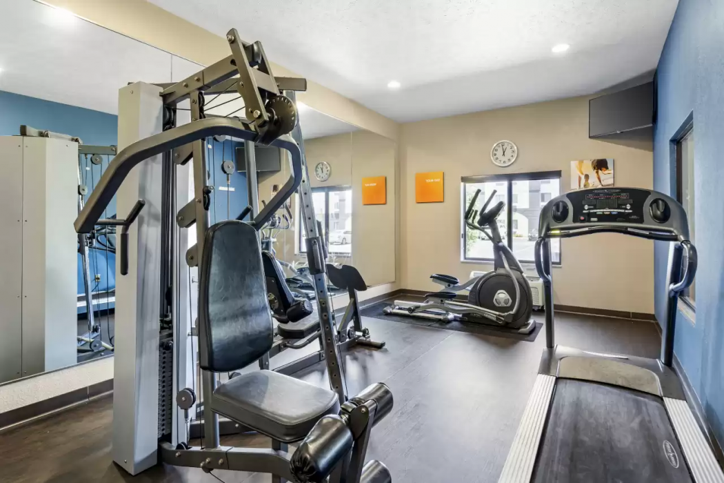 Comfort Suites Merrillville Near US 30 15/24