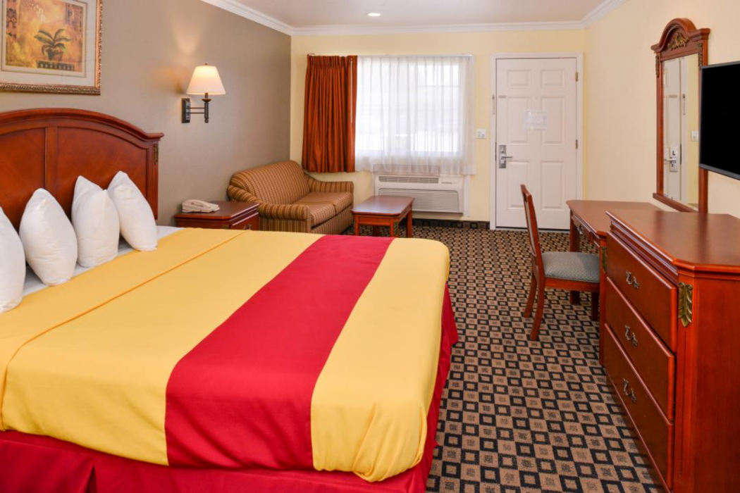 Americas Best Value Inn & Suites San Bernardino 14/19