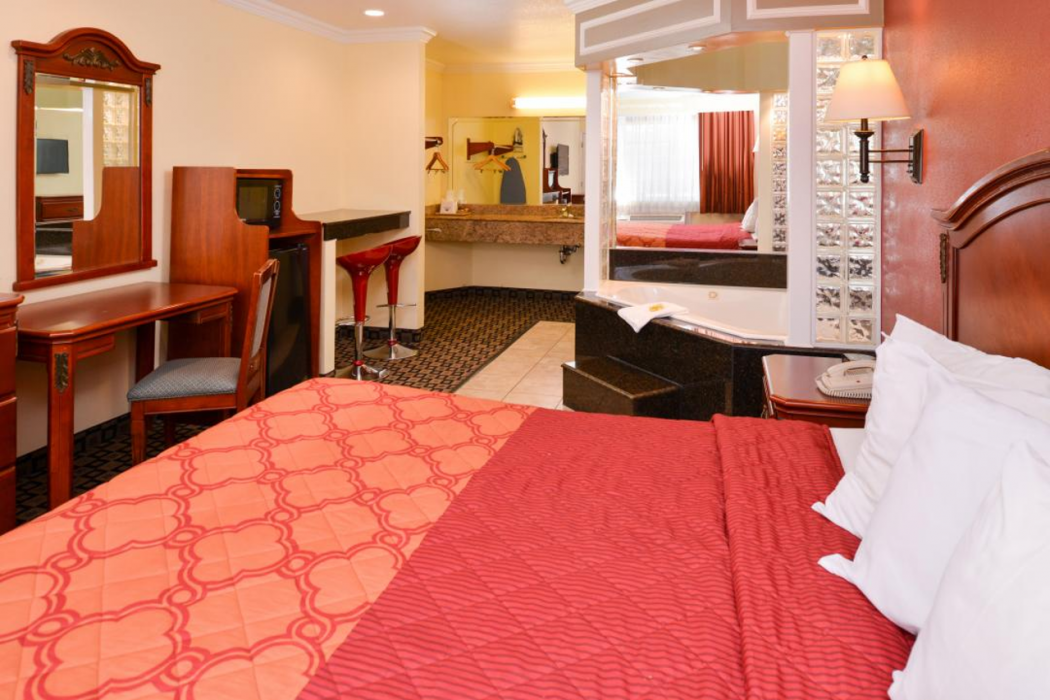 Americas Best Value Inn & Suites San Bernardino 13/19