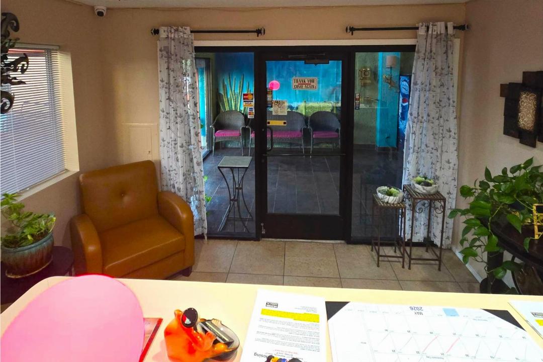 Sands Inn & Suites Lake Havasu City 15/60