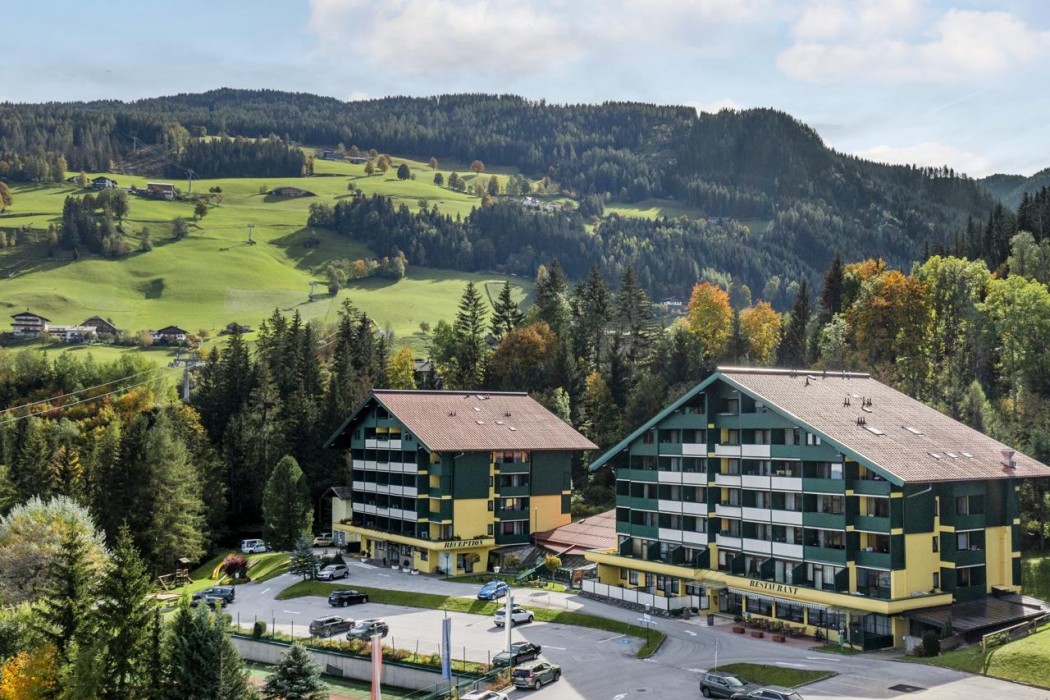 Alpine Club Resort 3/78
