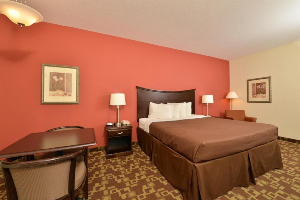 Americas Best Value Inn - Byhalia 11/27