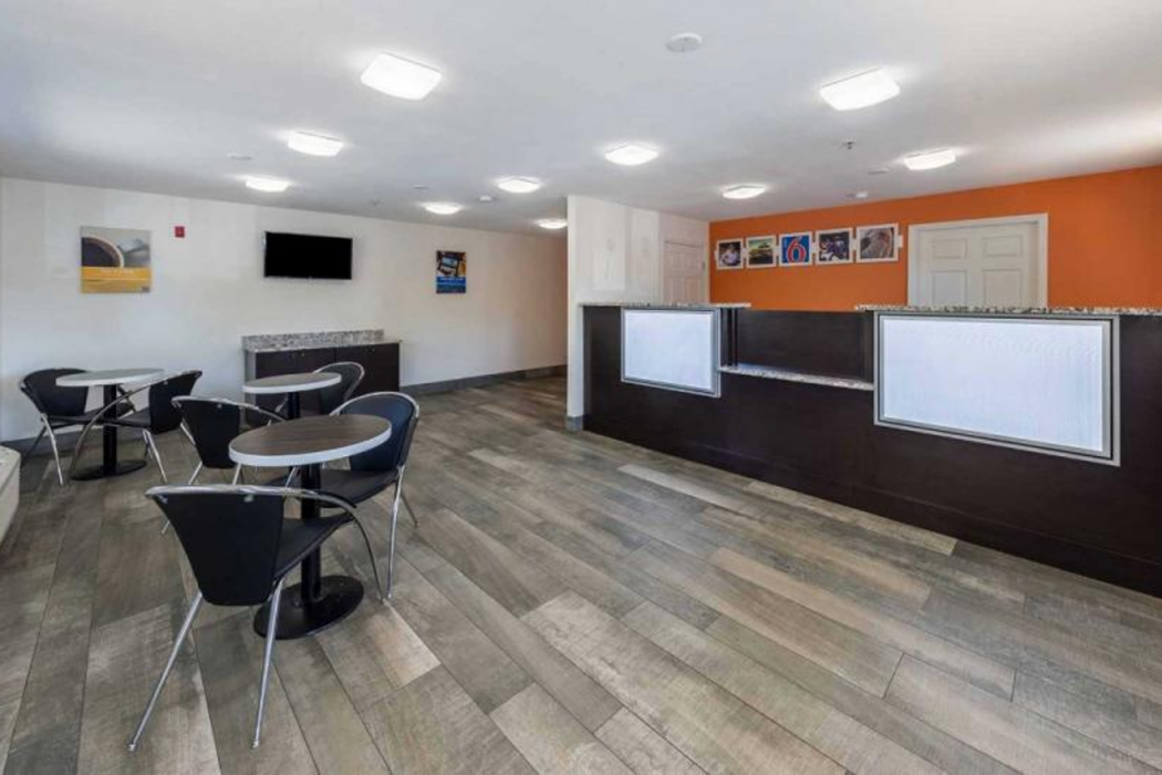 Lobby at Motel6 Greenville, SC, GREENVILLE - SC