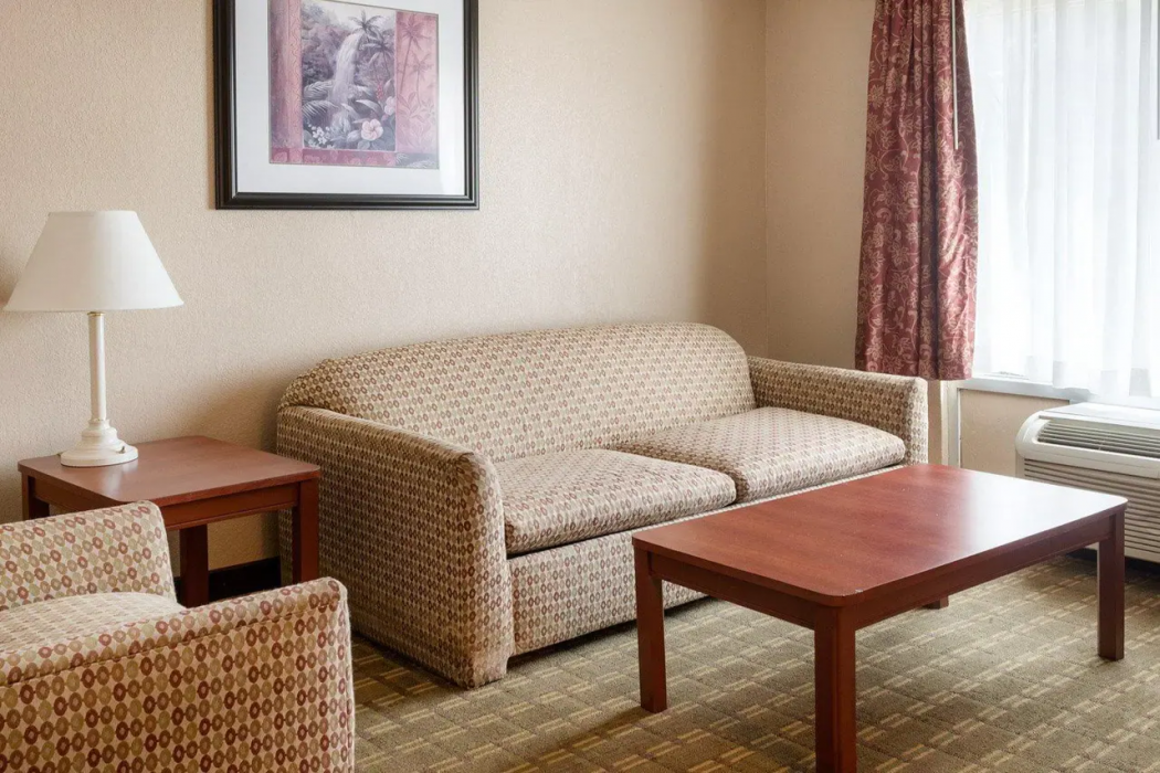 Quality Inn Louisville MS 13/22