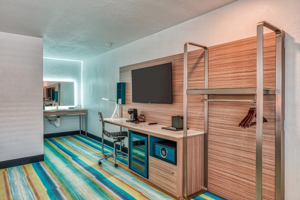 Casa Via Mar Inn, an Ascend Collection Hotel 48/85