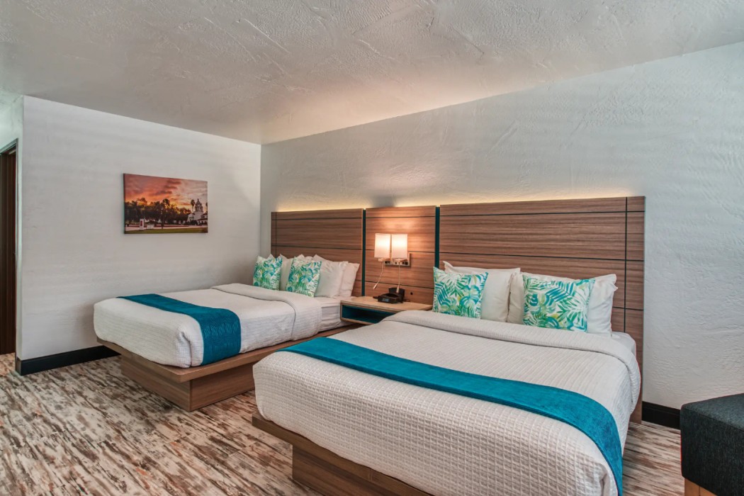 Casa Via Mar Inn, an Ascend Collection Hotel 43/85