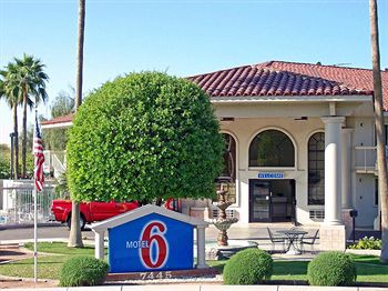 Motel6 Chandler, AZ image