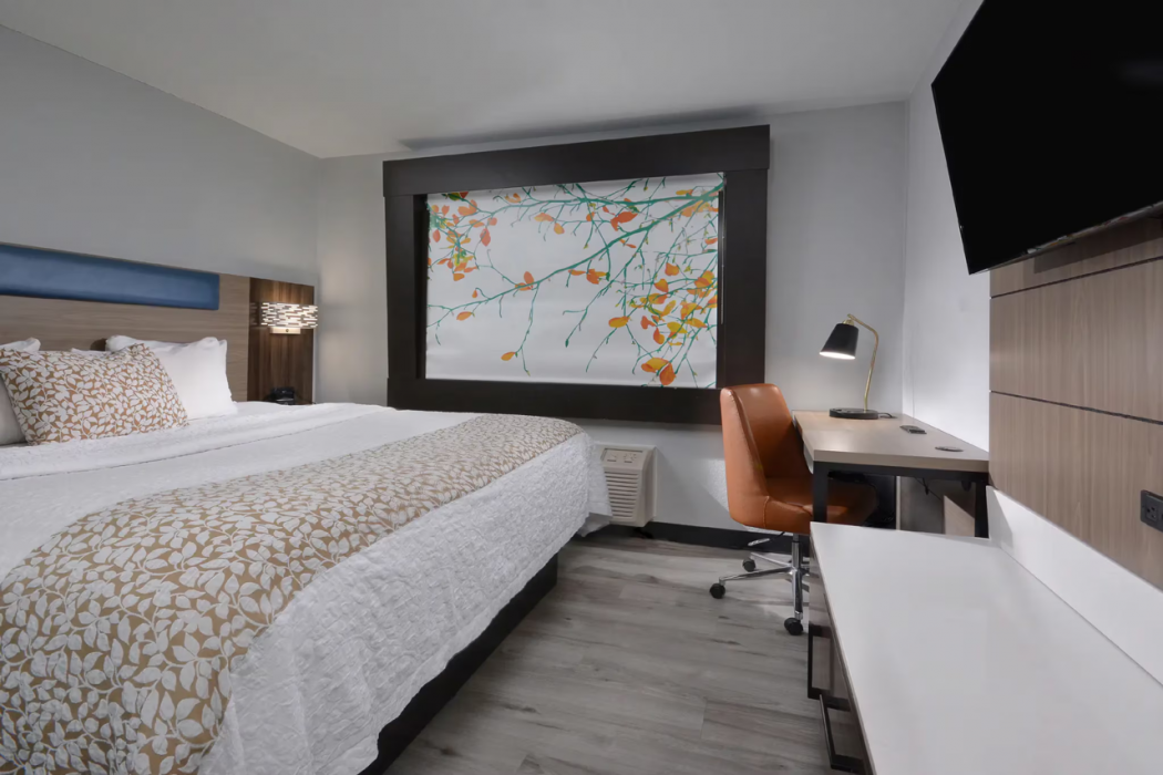 Brookstone Lodge near Biltmore Village, an Ascend Collection Hotel 6/23