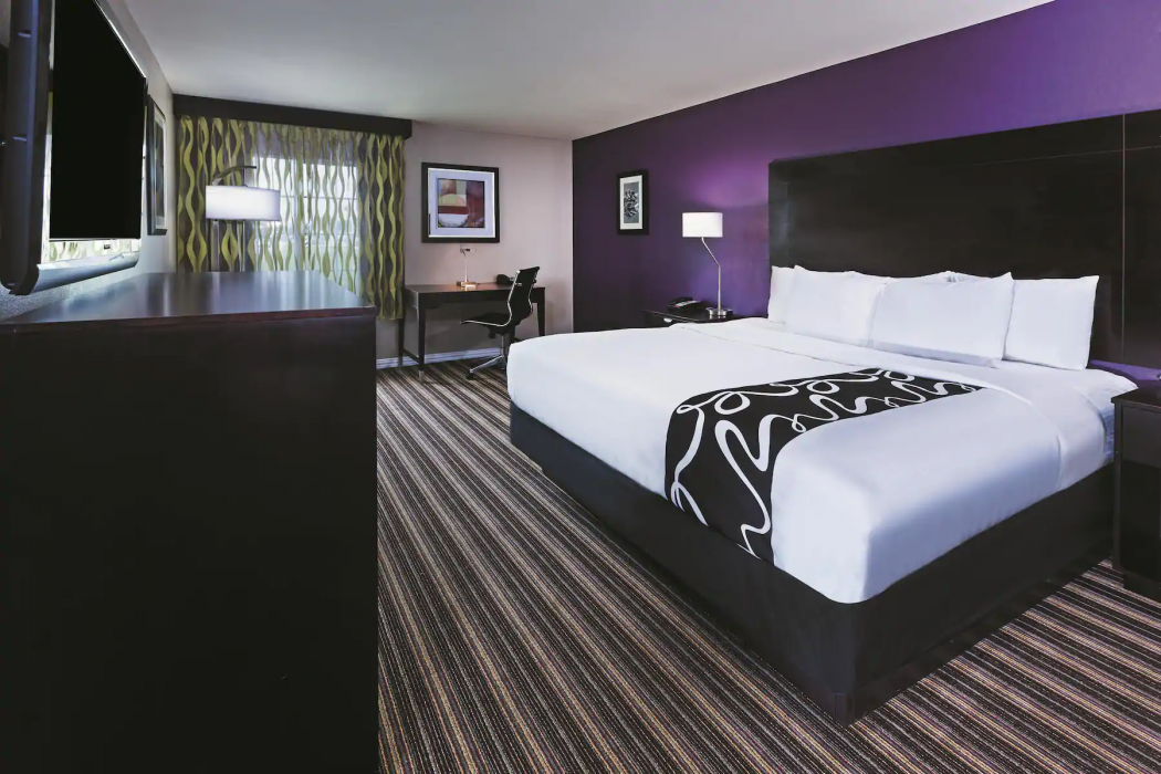 Holiday Inn Express Suites Ardmore An Ihg Hotel 14/55
