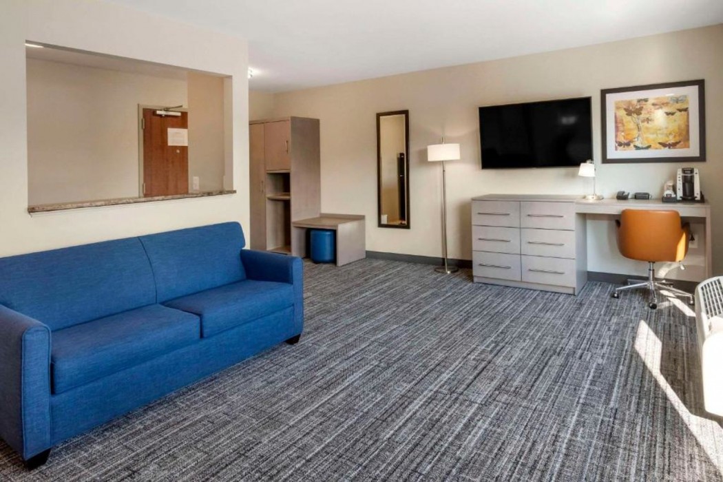 The Inn at Leonardtown, an Ascend Collection Hotel 10/45