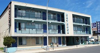 Dry Dock Motel 1/44