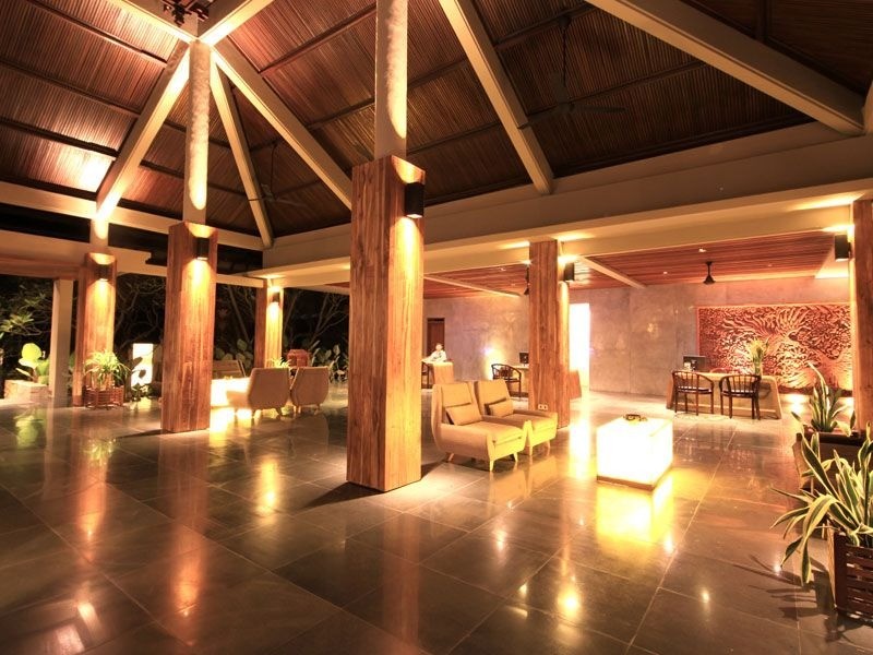 Candi Beach Resort And Spa 10/52