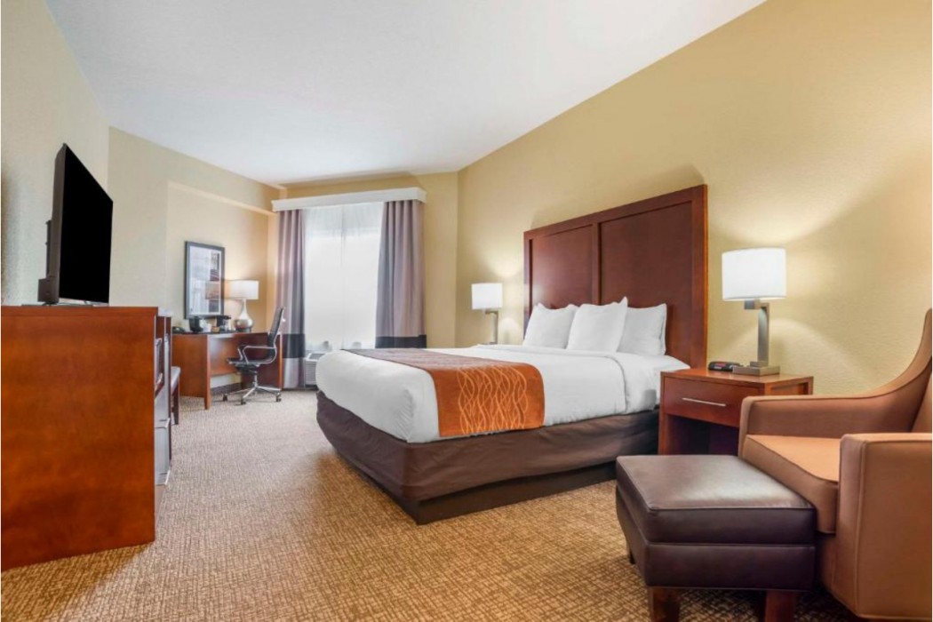 Comfort Inn & Suites Daphne Spanish Fort - Mobile East 10/39