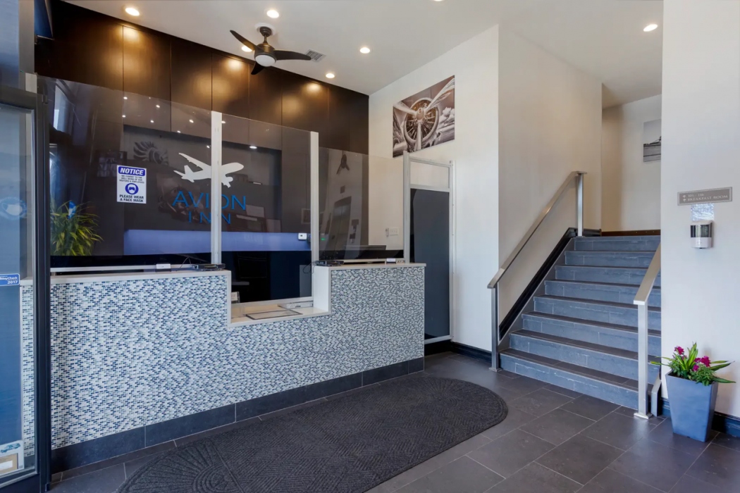 Avion Inn Near LGA Airport, an Ascend Collection Hotel 3/23