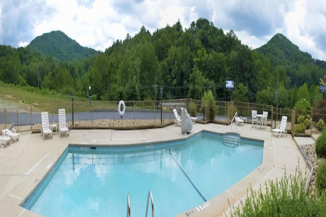 Clarion Pointe Sylva near Cherokee Area 34/50