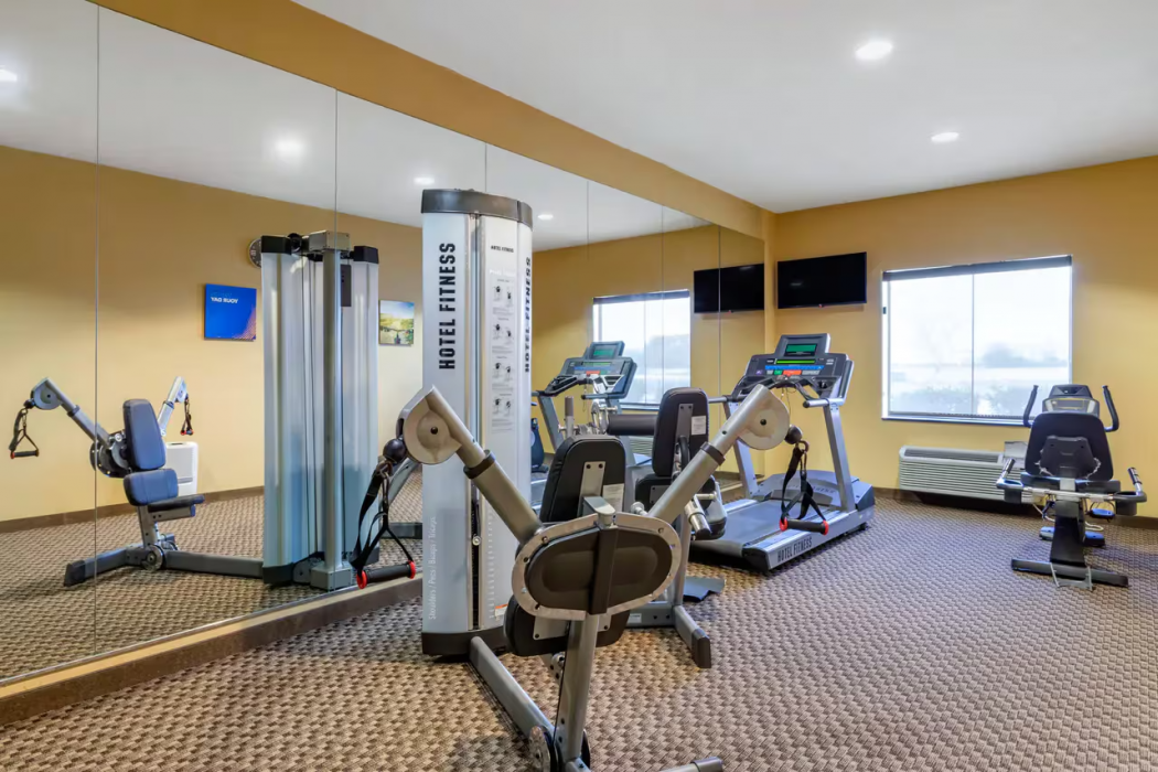 Comfort Inn & Suites Navasota 18/28