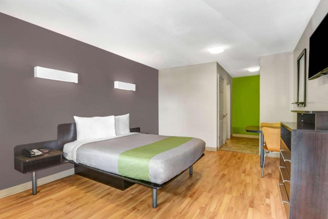 Studio 6 Extended Stay - Atlanta, GA - Chamblee 12/43