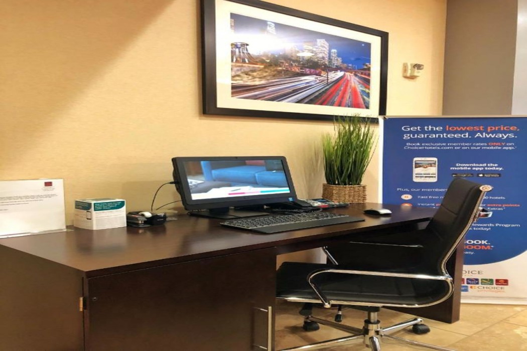 Comfort Suites Near City of Industry - Los Angeles 12/23