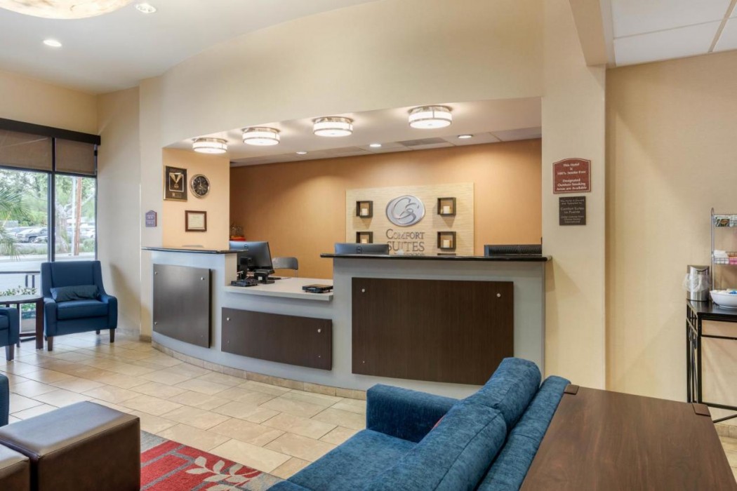 Comfort Suites Near City of Industry - Los Angeles 5/23