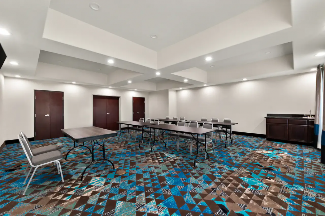 Comfort Suites Bastrop 15/36