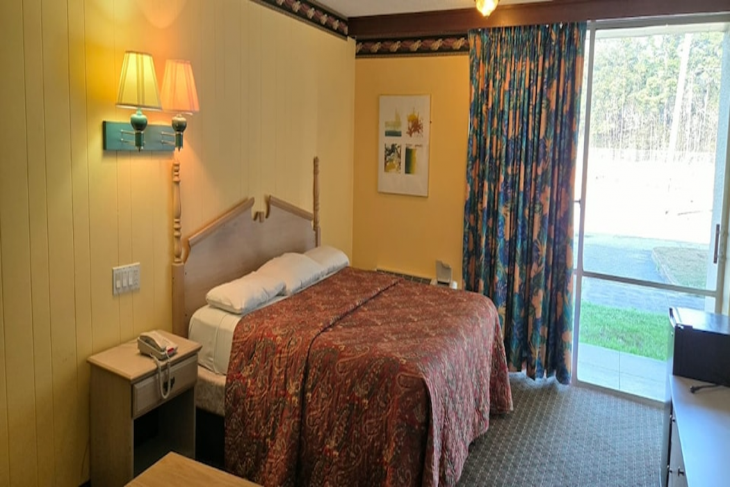 Sunset Inn Manning I 95 8/48