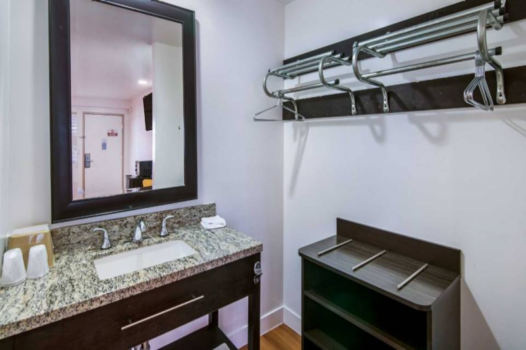 Motel6 Monterey Park, CA 9/47