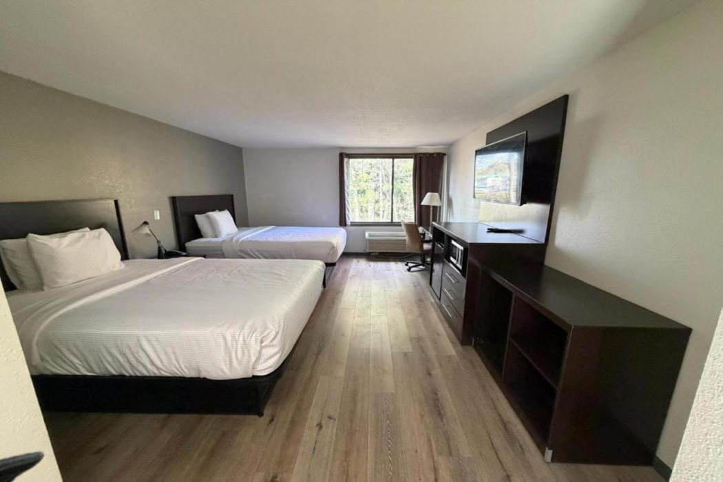 Ramada by Wyndham Stevens Point 13/36