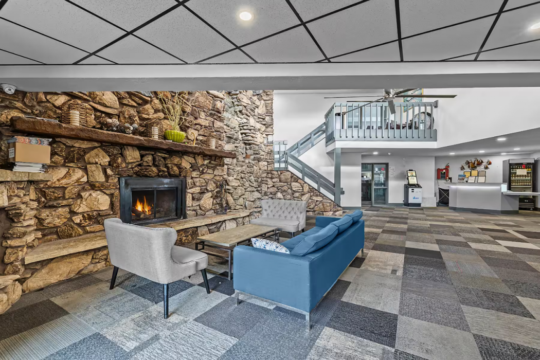 Ramada by Wyndham Stevens Point 5/36