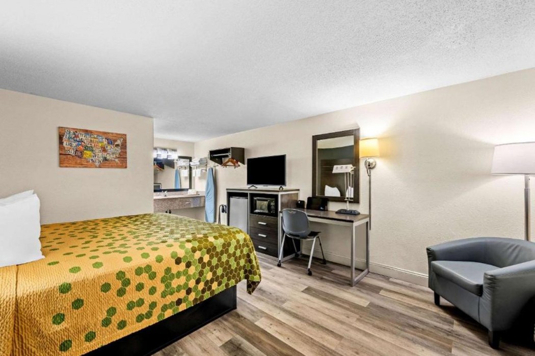 Econo Lodge Kingsport East 6/38