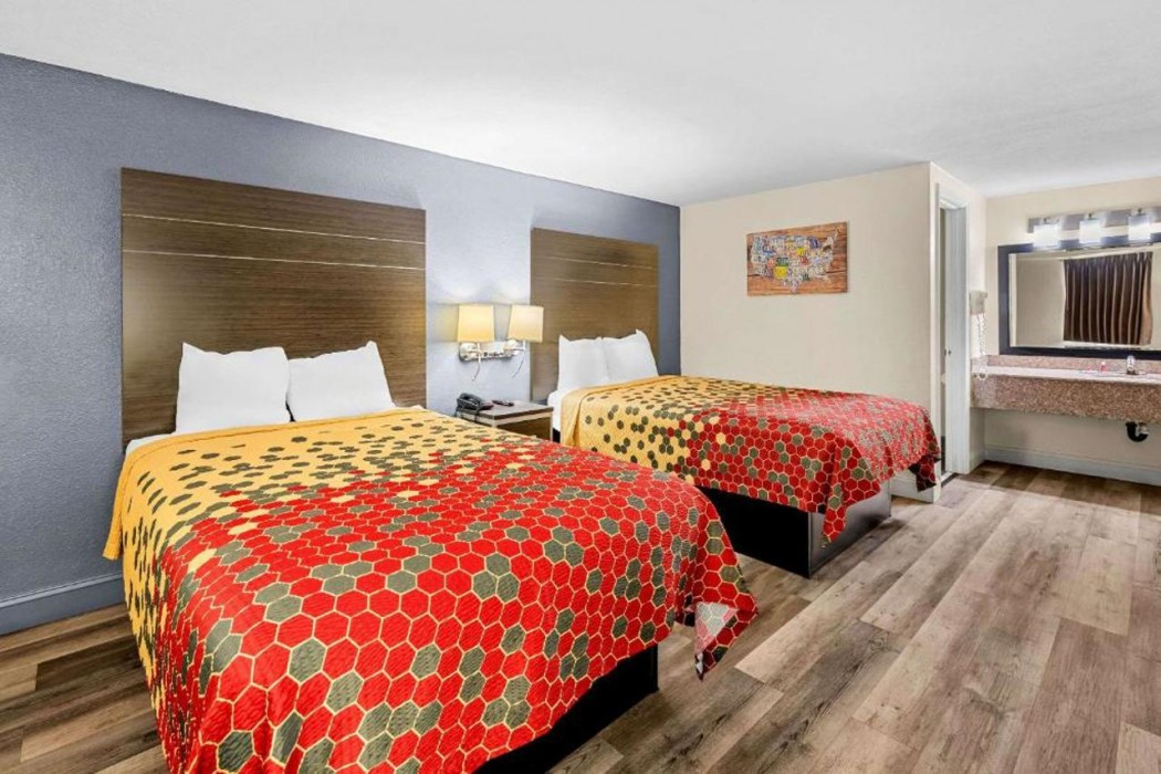 Econo Lodge Kingsport East 12/38