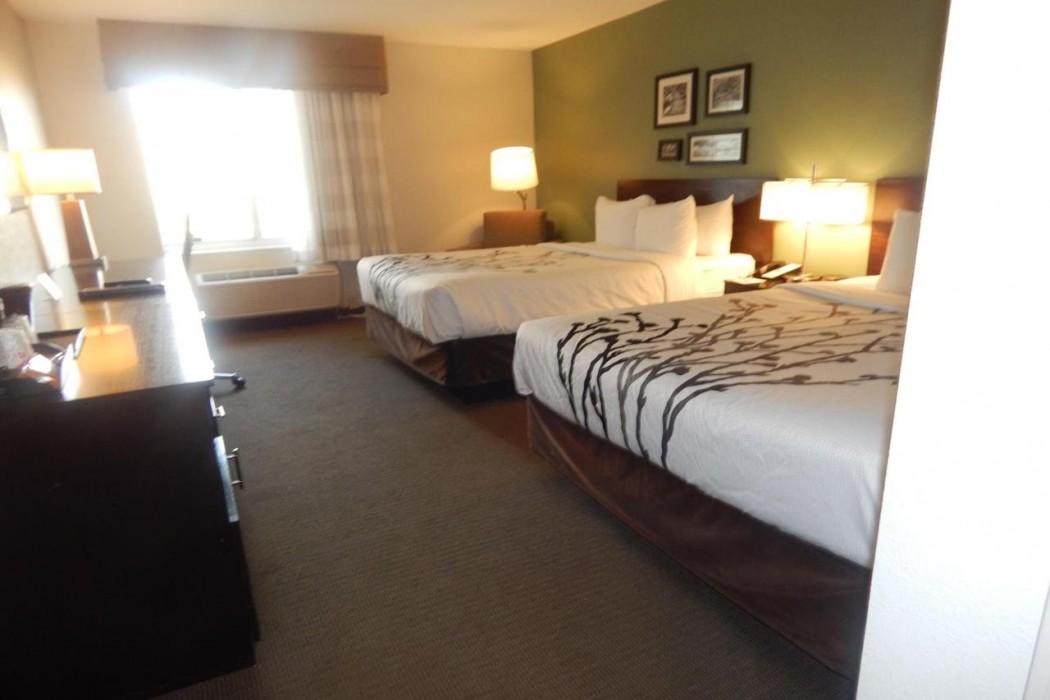Sleep Inn & Suites Evergreen I-65 8/34