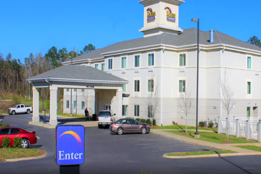 Sleep Inn & Suites Evergreen I-65 1/34