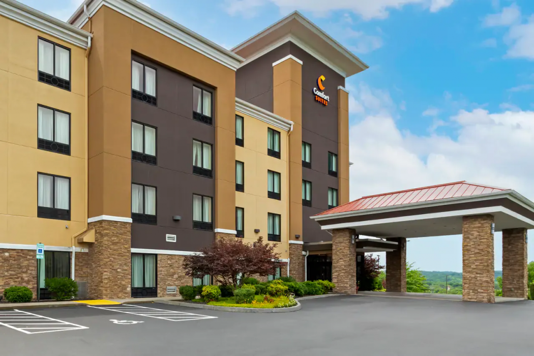 Comfort Suites Kingsport South 1/32