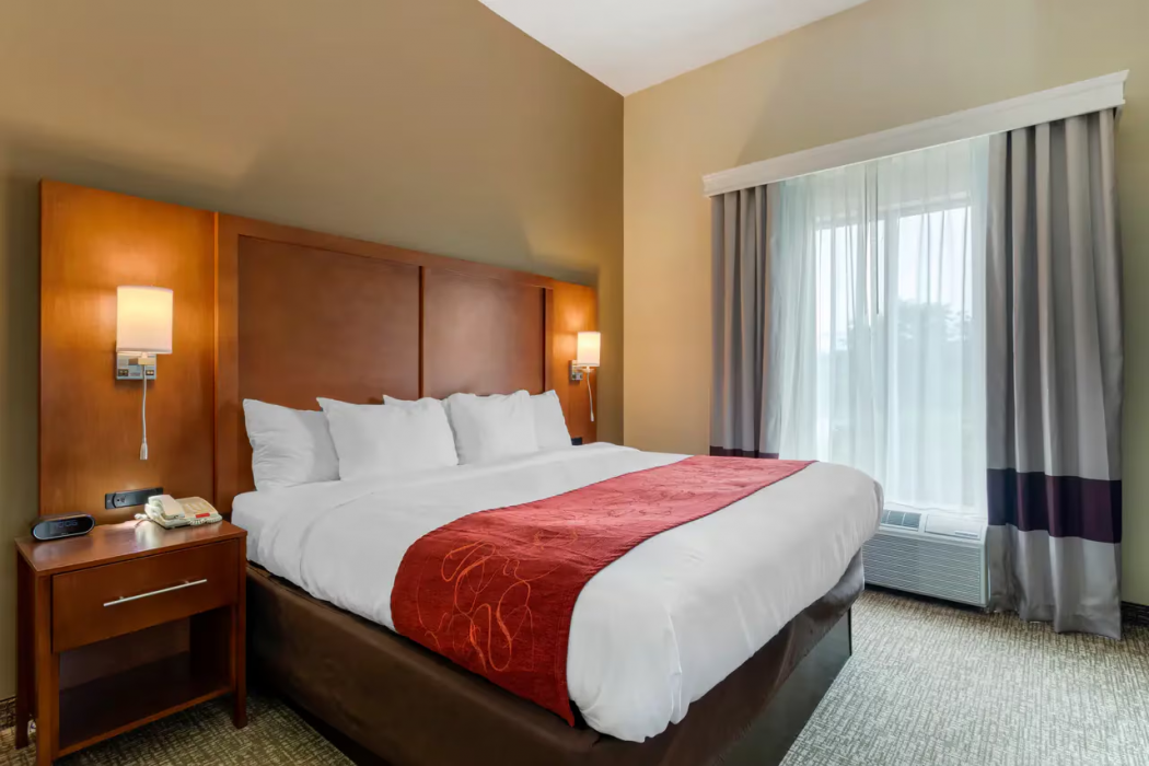 Comfort Suites Kingsport South 7/32