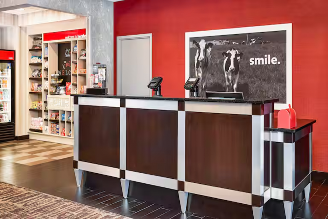 Hampton Inn & Suites Hershey Near The Park 2/44