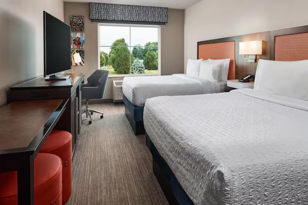 Hampton Inn & Suites Hershey Near The Park 12/44