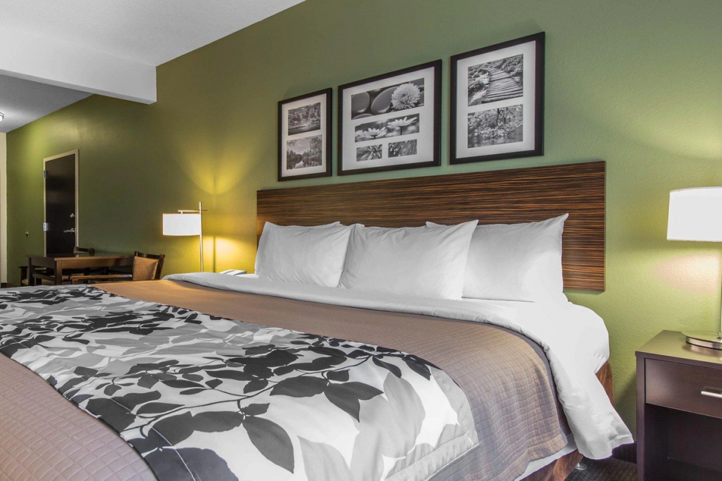 Sleep Inn & Suites Middlesboro 11/25