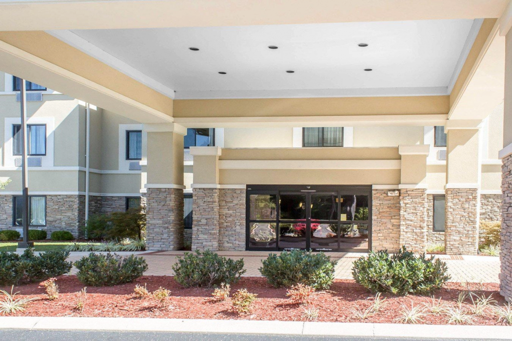 Sleep Inn & Suites Middlesboro 2/25