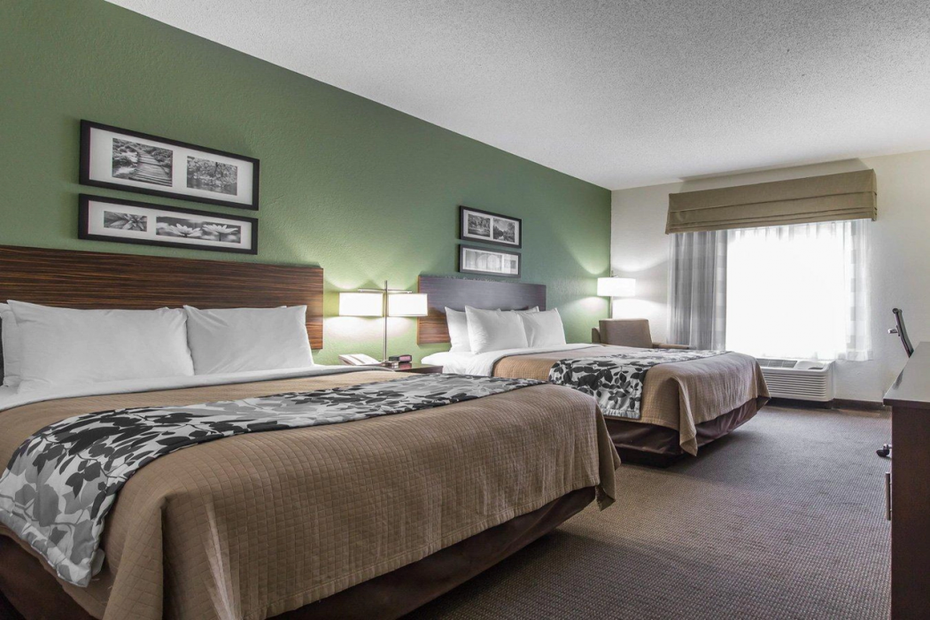 Sleep Inn & Suites Middlesboro 12/25
