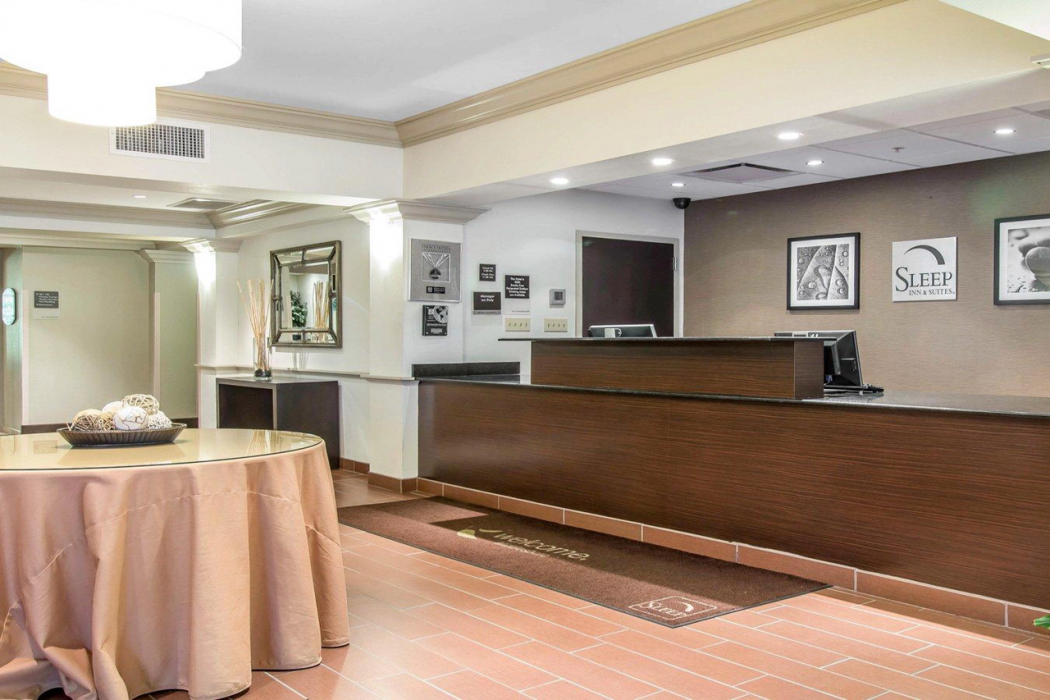 Sleep Inn & Suites Middlesboro 5/25