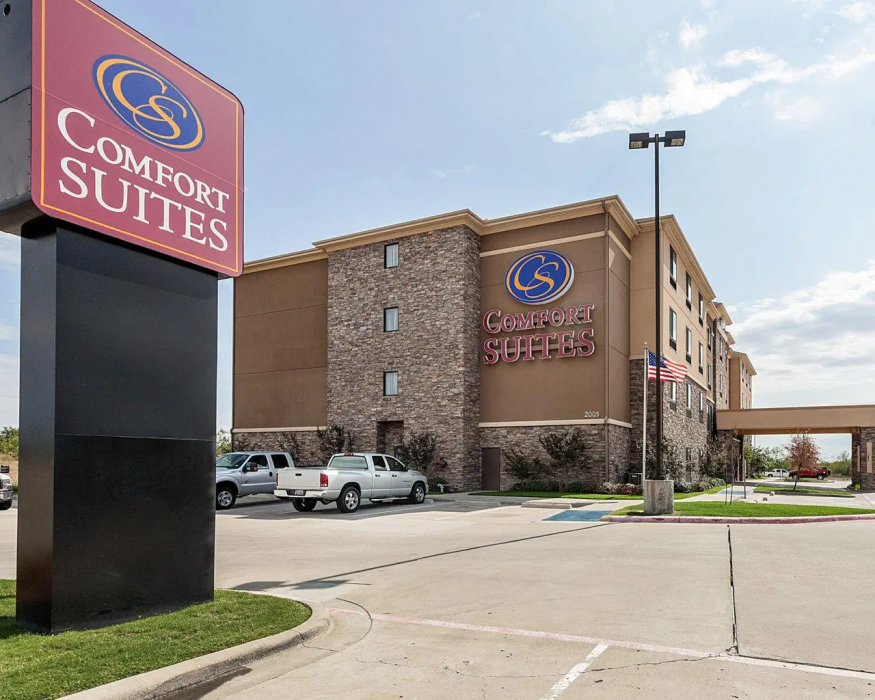 Comfort Suites Greenville 1/42