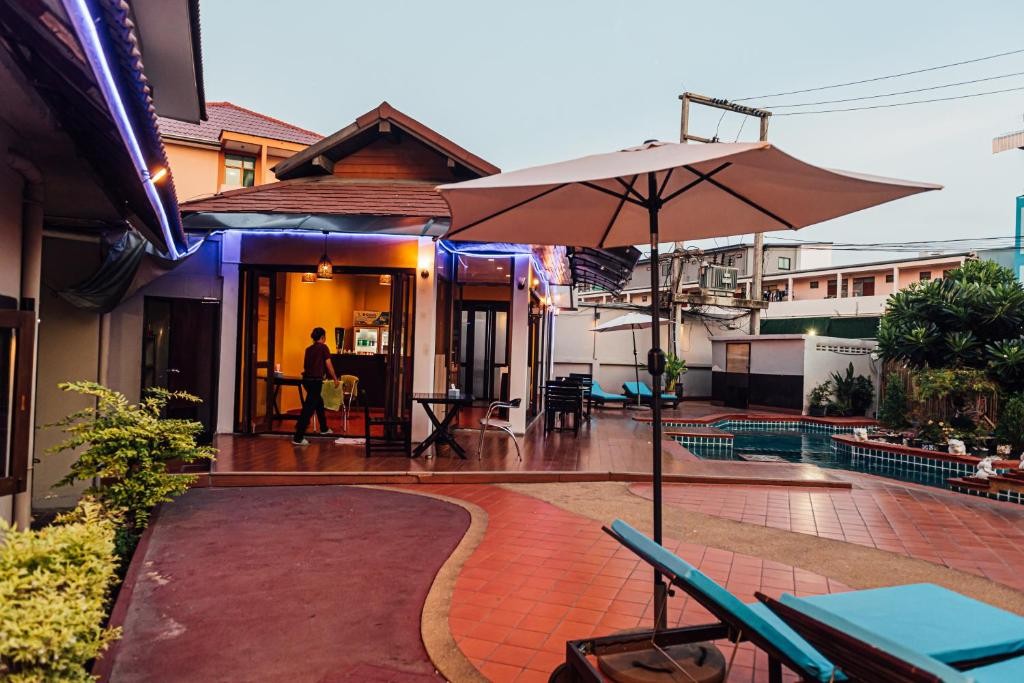 Gazebo Resort Pattaya 72/90